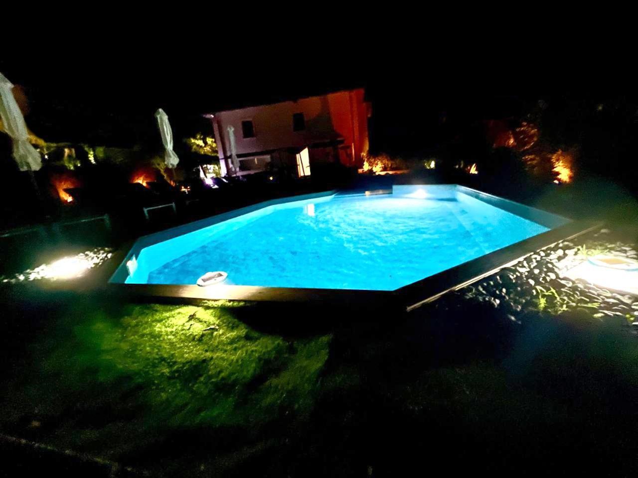ガン エデン b&b San Benedetto Del Querceto エクステリア 写真