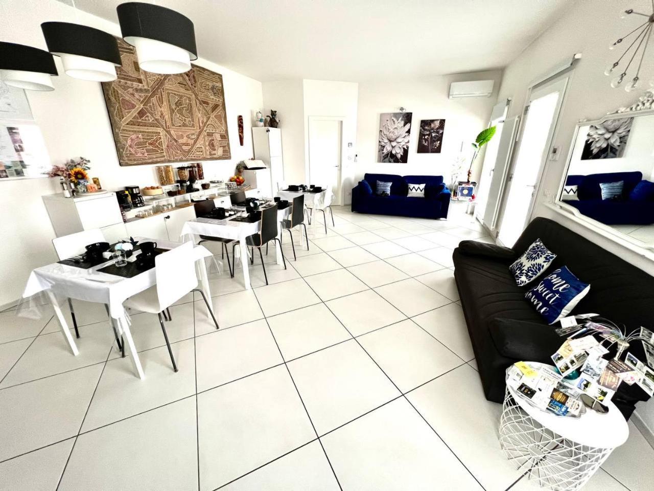 ガン エデン b&b San Benedetto Del Querceto エクステリア 写真