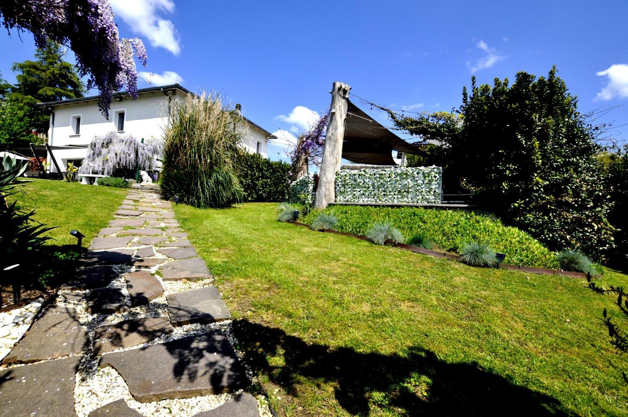 ガン エデン b&b San Benedetto Del Querceto エクステリア 写真